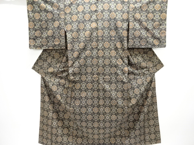 花唐草模様織り出し本場村山大島紬着物